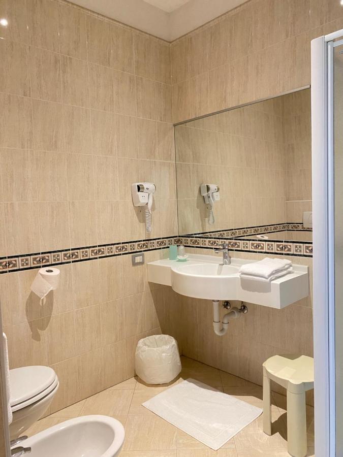 Al Brenta Hotell Levico Terme Eksteriør bilde