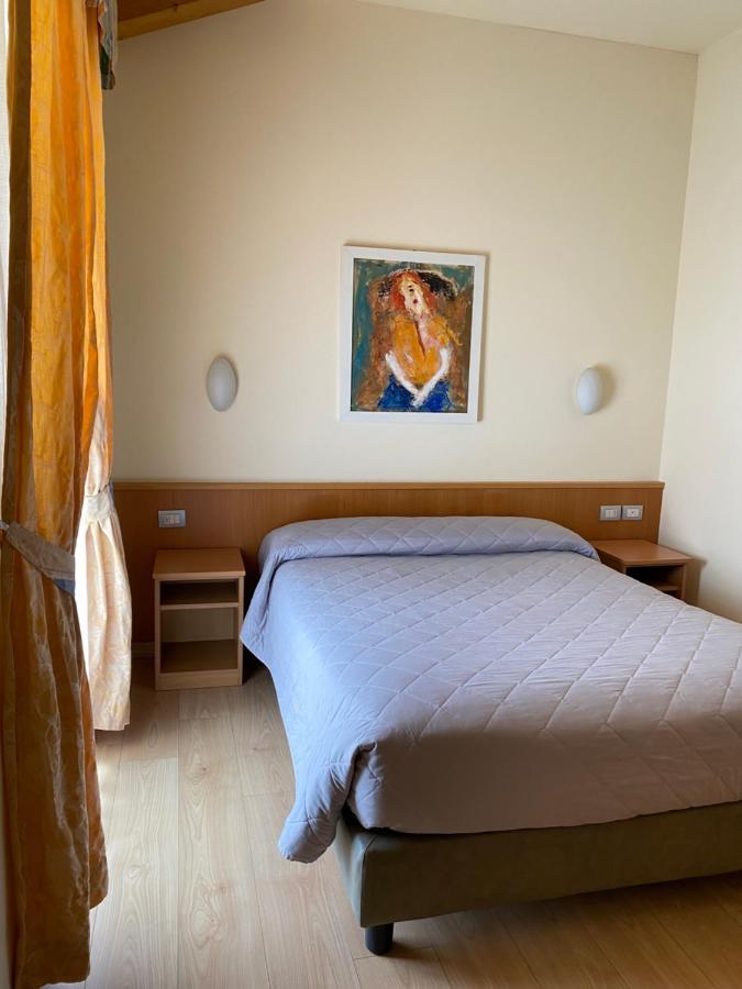 Al Brenta Hotell Levico Terme Eksteriør bilde