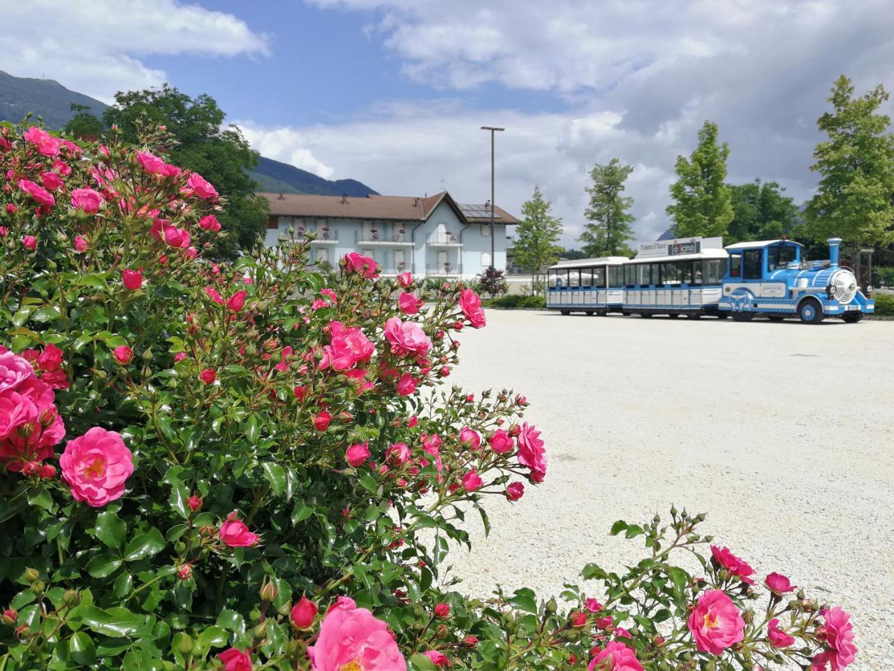 Al Brenta Hotell Levico Terme Eksteriør bilde